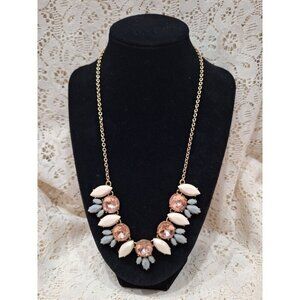 NEW J.CREW Elegant Peach & Grey Gold-Tone Chain Statement Adjustable Length Neck